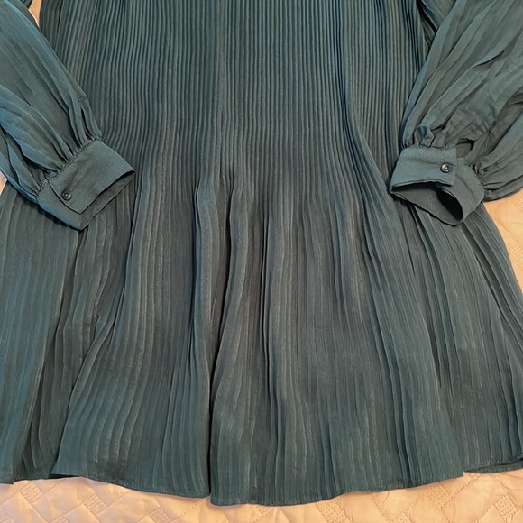 Treasure & Bond Dark Green Pleated Dress - Size S - Picture 4 of 4